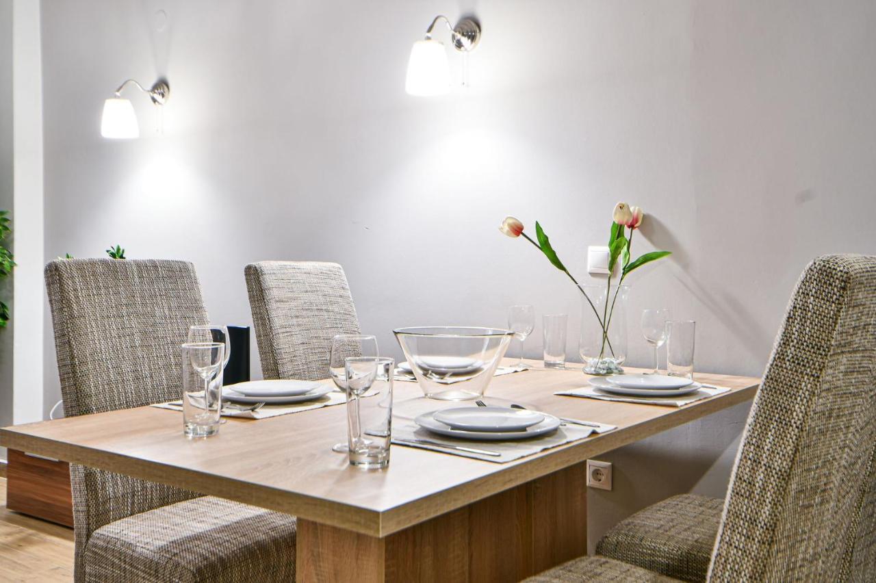Serene N Modern Renovated Flat Atena Exterior foto