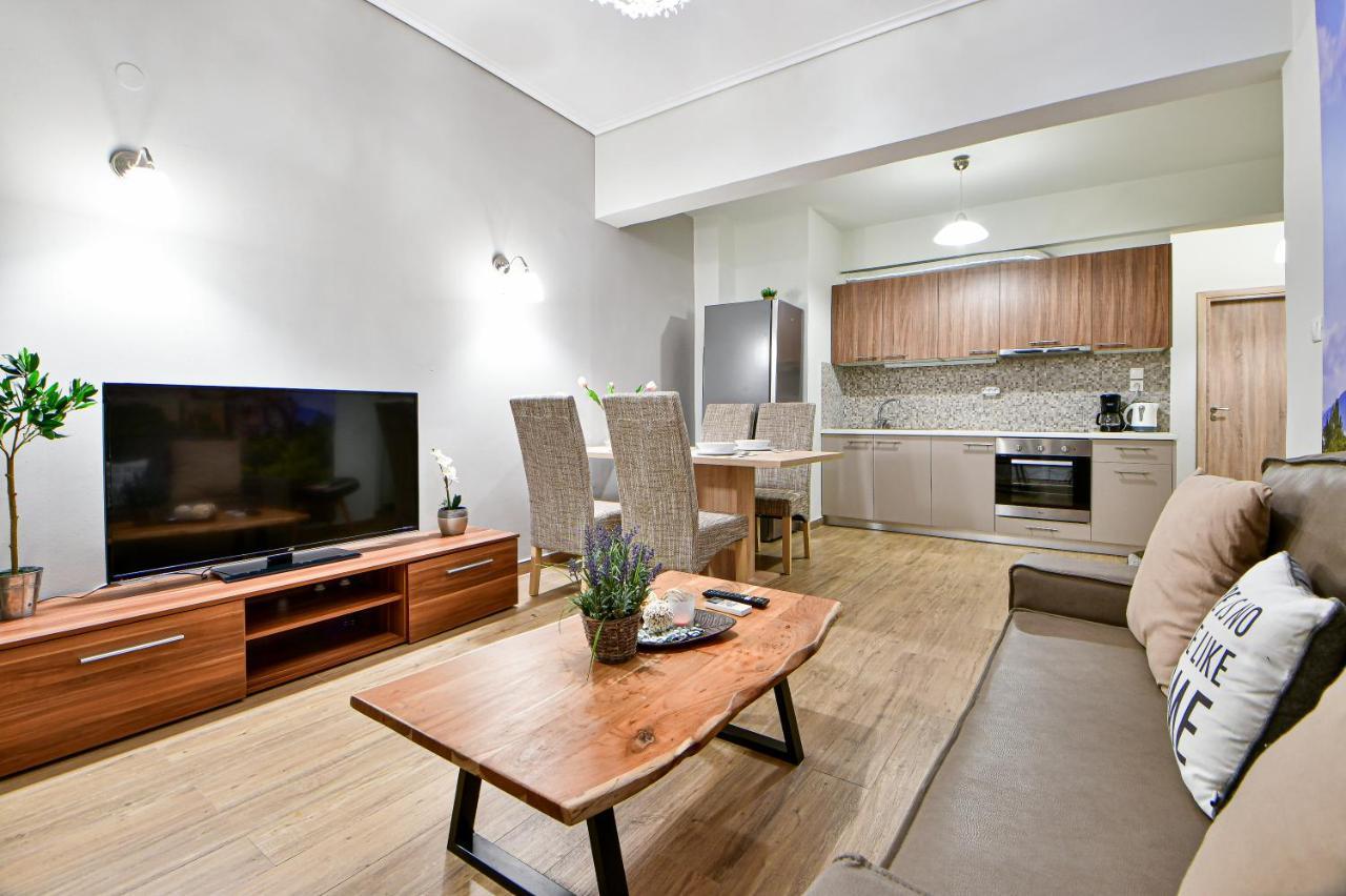 Serene N Modern Renovated Flat Atena Exterior foto