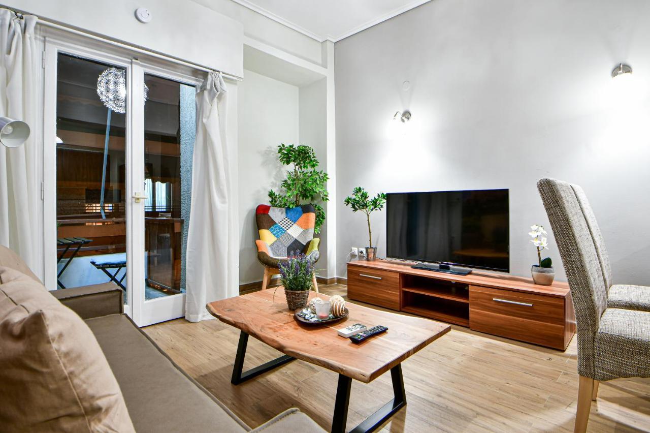 Serene N Modern Renovated Flat Atena Exterior foto
